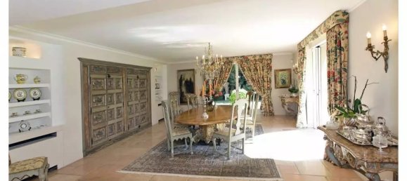 9 bedrooms Commercial property in Auribeau-sur-Siagne, France No. 2038 3