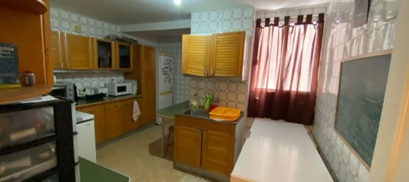 Квартира с 3 спальнями в Бадахос, Испания № 168943 14