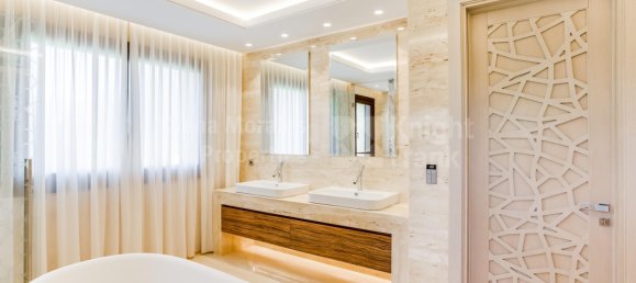 5 Schlafzimmer Villa in Marbella, Spain, Nr. 114049 21