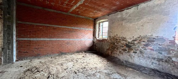 4-Zimmer Haus in Castellamonte, Italy, Nr. 128453 31