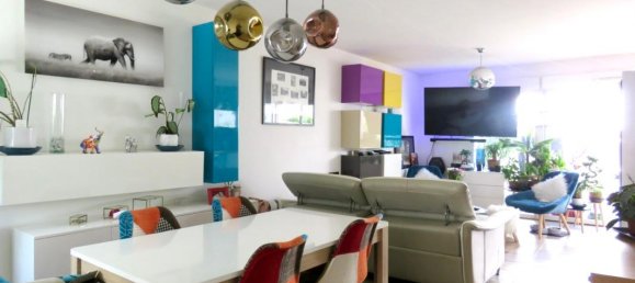 3 bedrooms House in Nantes, France No. 317114 2