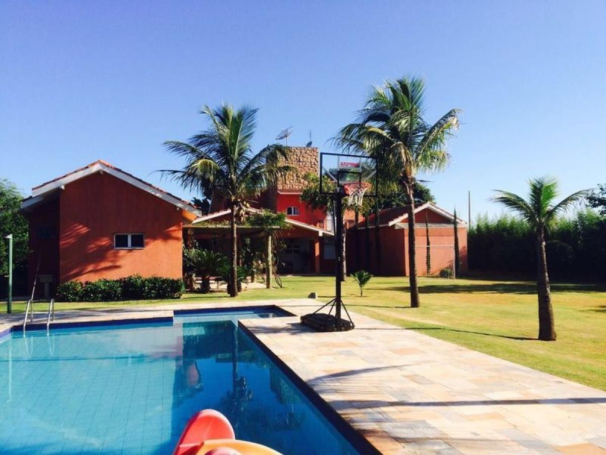 Casa de 4 dormitorios en Sao Paulo, Brazil No. 564657