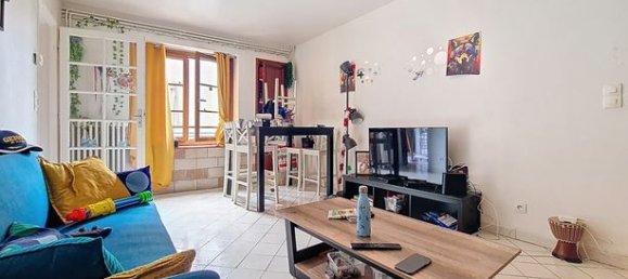 2 bedrooms House in Montsoult, France No. 301891 2