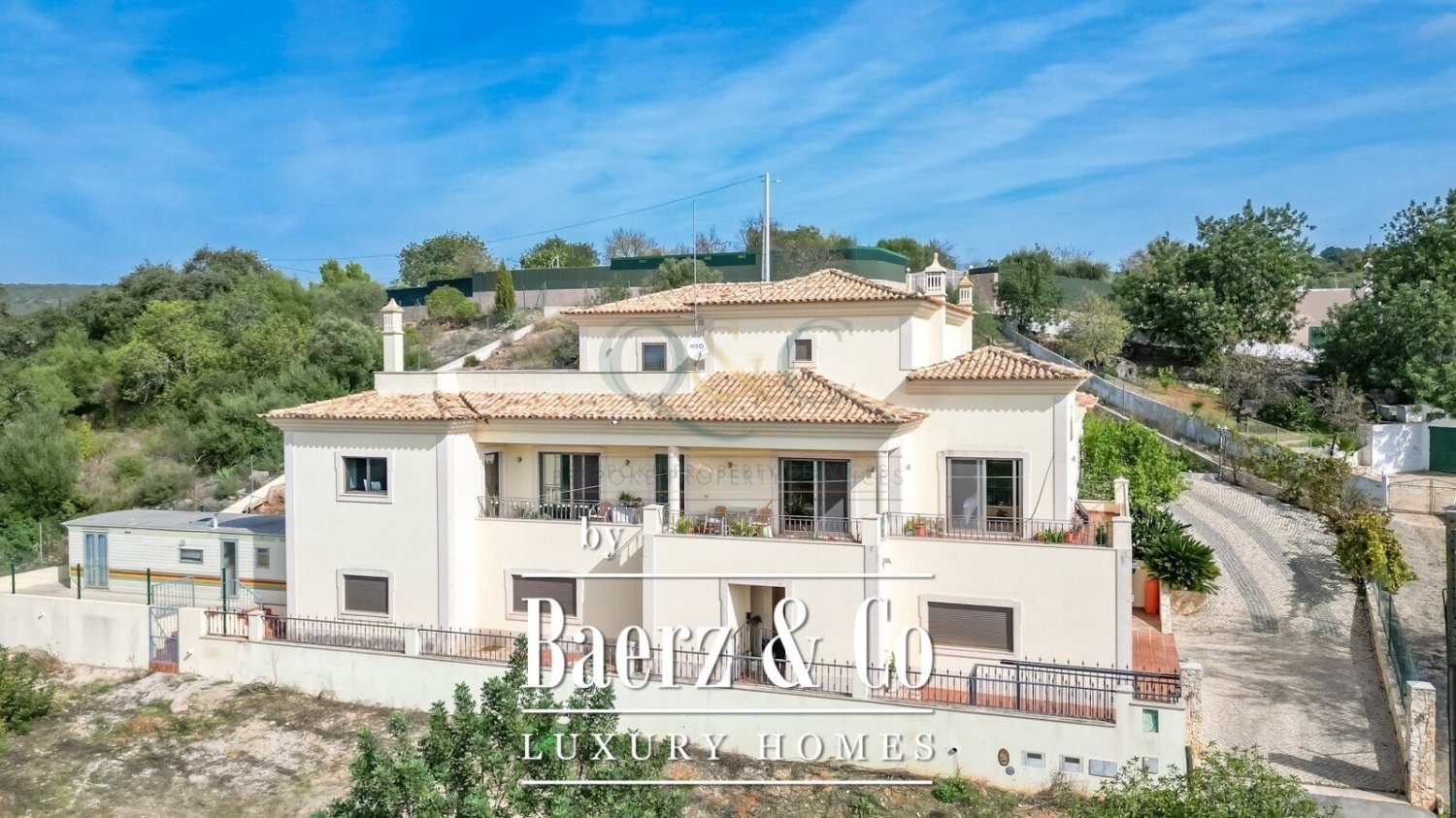6 bedrooms Villa in Loule, Portugal No. 115865