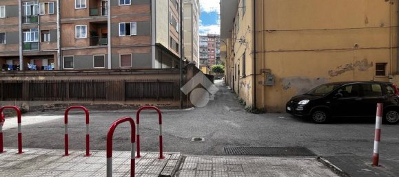 1 bedroom Apartment in Potenza, Italy No. 297361 6