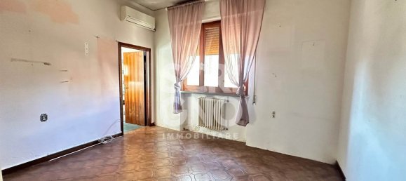 8 rooms House in Quarrata, Italy No. 113258 21