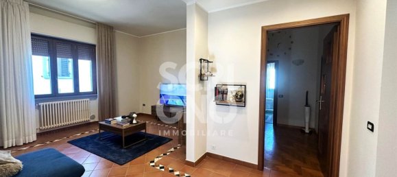 8 rooms House in Quarrata, Italy No. 113258 4