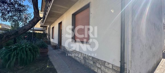 8 rooms House in Quarrata, Italy No. 113258 9