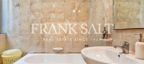 Apartamento T2 em Gzira, Malta N.º 144 11