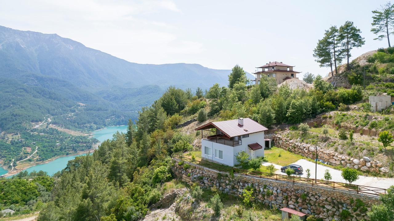 Villa 3+1 à Kestel, Turkey No. 106475