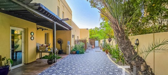 5 bedrooms Villa in Arabian Ranches, UAE No. 95902 3