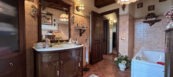 3 bedrooms House in Cortona, Italy No. 237021 27