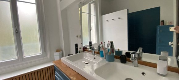 4 chambres Maison à Tours, France No. 57141 6