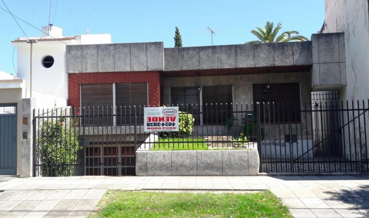 Дом с 3 спальнями в Трес де Фебреро, Аргентина № 19967