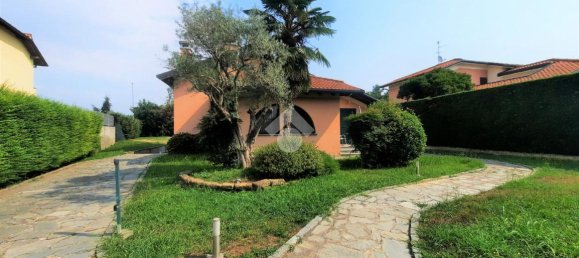 5غرفة فيلا في Abbiategrasso, Italy رقم 2653 16