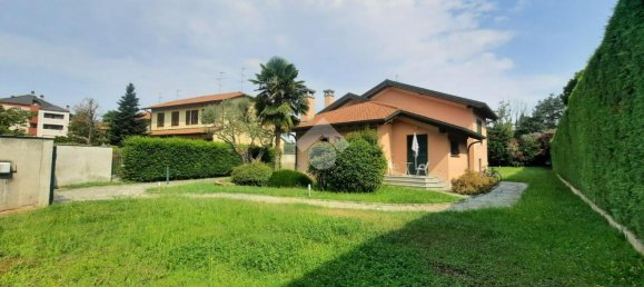 5غرفة فيلا في Abbiategrasso, Italy رقم 2653 13