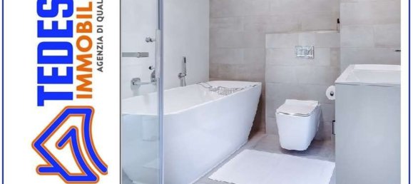 Apartamento T5 em Montesarchio, Italy N.º 373347 11