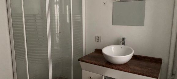 Здание с 2 спальнями в Лан, Франция № 52163 6