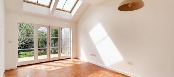 2 Schlafzimmer Haus in St Albans, United Kingdom, Nr. 4711 3