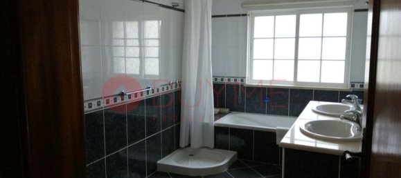 3 Schlafzimmer Haus in Quarteira, Portugal, Nr. 137274 20