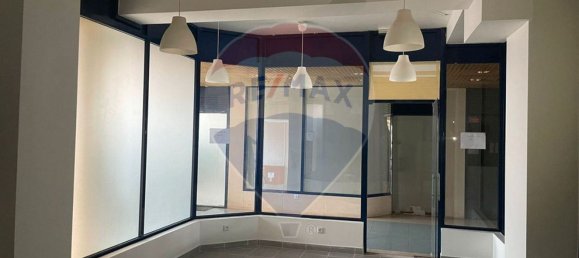 Gewerbliche Immobilie in Espinho, Portugal 2115m², Nr. 67908 8