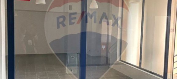 Gewerbliche Immobilie in Espinho, Portugal 2115m², Nr. 67908 5