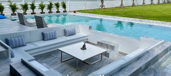 4 bedrooms Villa in Hua Hin, Thailand No. 14161 10