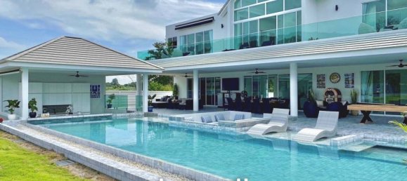 4 bedrooms Villa in Hua Hin, Thailand No. 14161 5