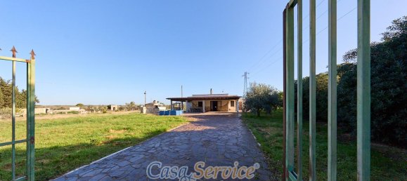 3 rooms Villa in Gallipoli, Italy No. 237782 2