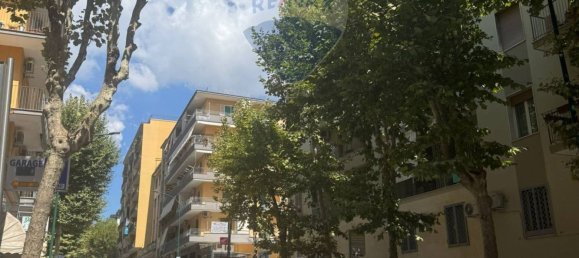 29m² Commercial property in Naples, Italy No. 265339 4