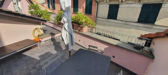 7 rooms Penthouse in Savona, Italy No. 102568 26