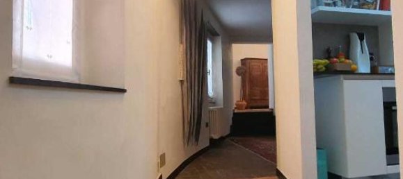 7 rooms Penthouse in Savona, Italy No. 102568 3