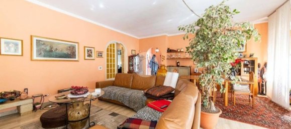 4 bedrooms Villa in Settimo Milanese, Italy No. 332139 5