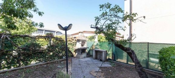 4 bedrooms Villa in Settimo Milanese, Italy No. 332139 23