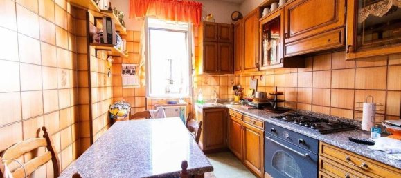 4 bedrooms Villa in Settimo Milanese, Italy No. 332139 7