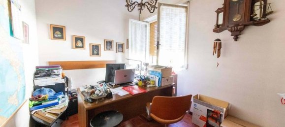 4 bedrooms Villa in Settimo Milanese, Italy No. 332139 8