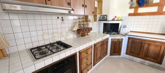 5 غرف نوم فيلا في Orbetello, Italy رقم 44287 11