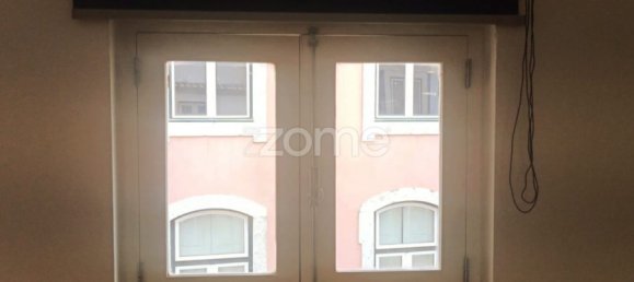 5 bedrooms Building in Lisbon, Portugal No. 182646 9