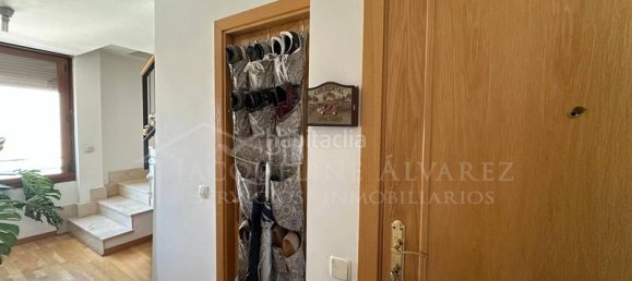 2 bedrooms Penthouse in Parla, Spain No. 164374 24