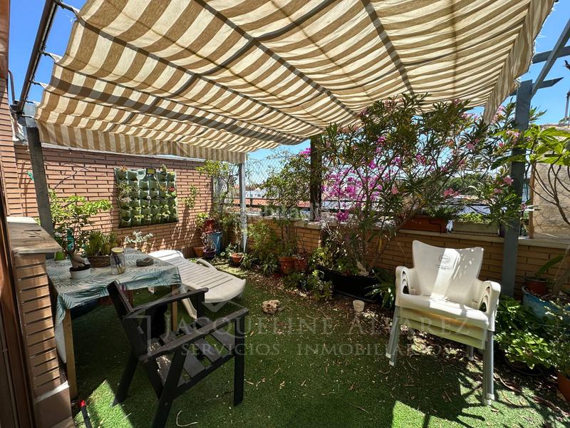 2 bedrooms Penthouse in Parla, Spain No. 164374