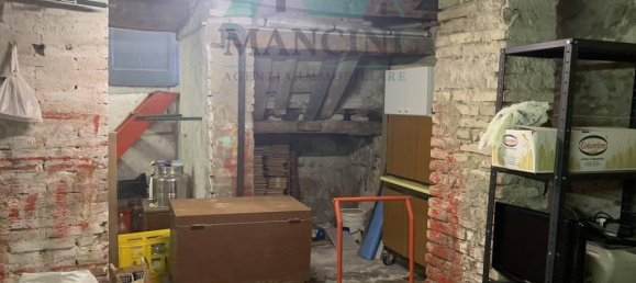 6 rooms House in Jesi, Italy No. 111638 16