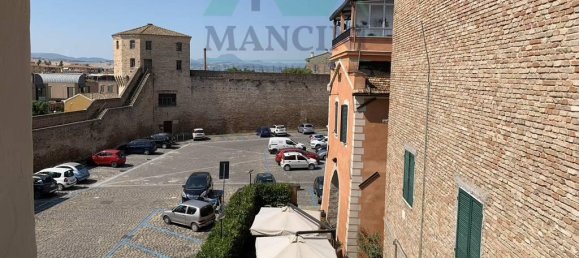 6 rooms House in Jesi, Italy No. 111638 10