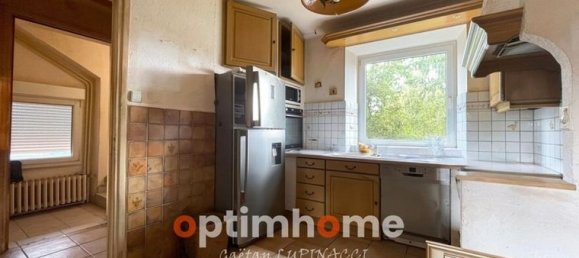 4 bedrooms House in Joeuf, France No. 311035 2