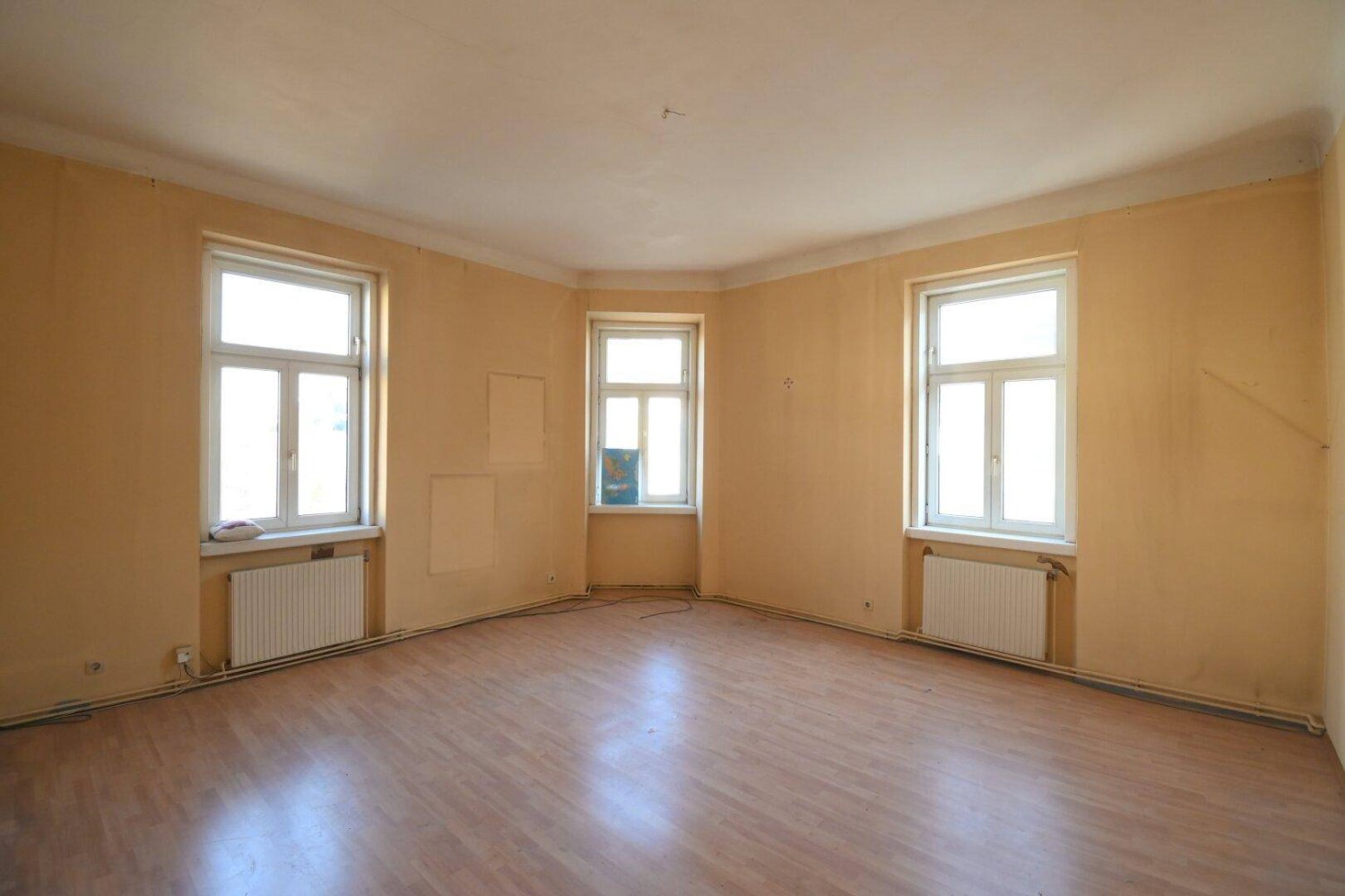 4غرفة شقة في Meidling, Austria رقم 259629