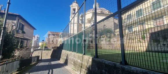 2 bedrooms Apartment in Valmontone, Italy No. 173698 2