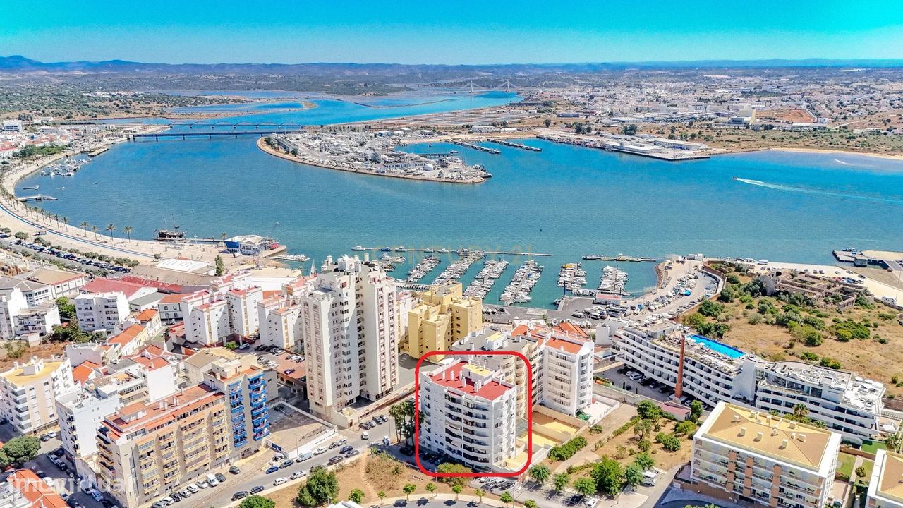2 bedrooms Apartment in Portimao, Portugal No. 222598