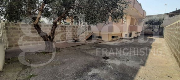 Квартира с 4 спальнями в Санто Приско, Италия № 312390 10