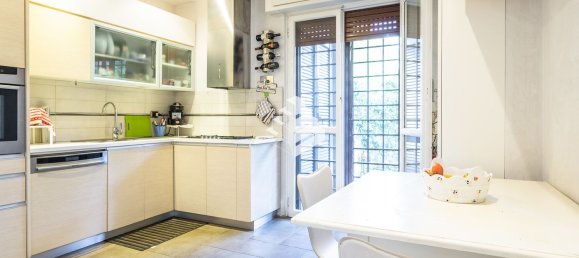 Дуплекс с 3 комнатами в Рим, Италия № 193189 2