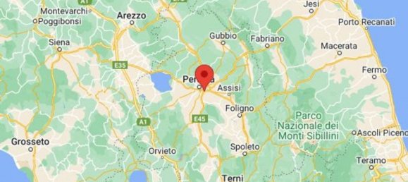 1067m² Office in Perugia, Italy No. 376334 17