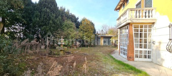 5 bedrooms House in Montegaldella, Italy No. 78706 24